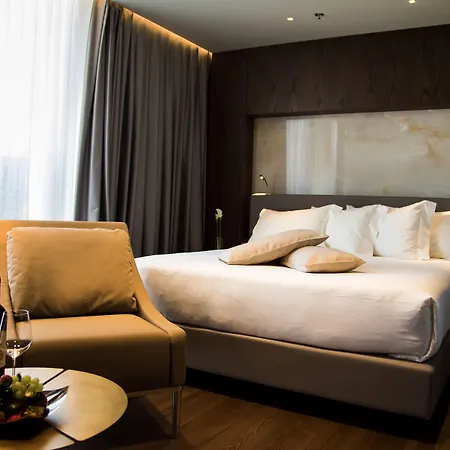 Maritim Hotel Plaza Tirana-2